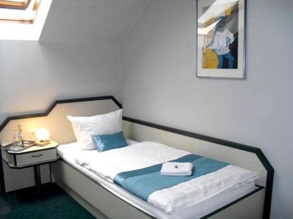 Donatus Hotel Brauweiler Ngoại thất bức ảnh